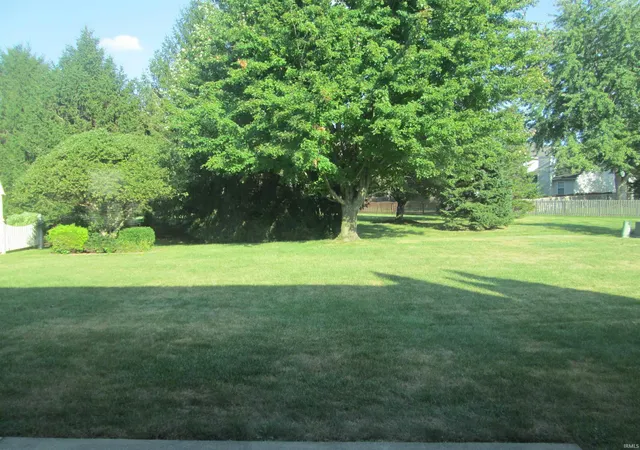 Photo 3 of Manufactured home for sale at 2121 Whisper Valley Dr, Lafayette, IN 47909 | MLS# 202639136 | Listing updated on 2026-09-22