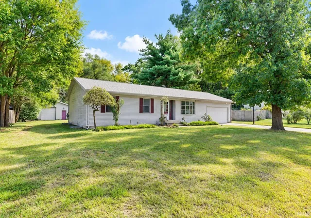 Photo 2 of Manufactured home for sale at 52960 Hastings St, South Bend, IN 46637 | MLS# 202639143 | Listing updated on 2026-10-09