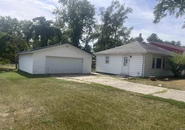 Photo 1 of Manufactured home for sale at 30932 Janet St, Granger, IN 46530 | MLS# 202639144 | Listing updated on 2026-10-30