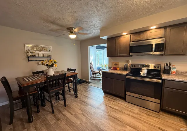 Photo 4 of Manufactured home for sale at 206 E Delaware St, Medaryville, IN 47957 | MLS# 202639178 | Listing updated on 2026-09-22