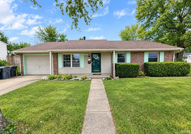 Photo 1 of Manufactured home for sale at 1001 Old Post Rd, Evansville, IN 47710 | MLS# 202639193 | Listing updated on 2026-09-28