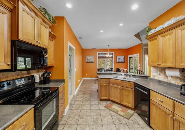 Photo 3 of Manufactured home for sale at 5321 San Georgio Cvs, Fort Wayne, IN 46845 | MLS# 202639211 | Listing updated on 2026-10-13