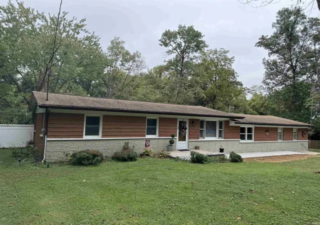 Photo 1 of Manufactured home for sale at 1136 E 350 South, Princeton, IN 47670 | MLS# 202639269 | Listing updated on 2026-10-08
