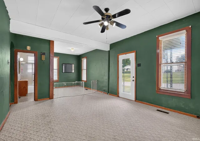 Photo 3 of Manufactured home for sale at 907 Landes St, Mount Carmel, IL 62863 | MLS# 202639273 | Listing updated on 2026-10-19