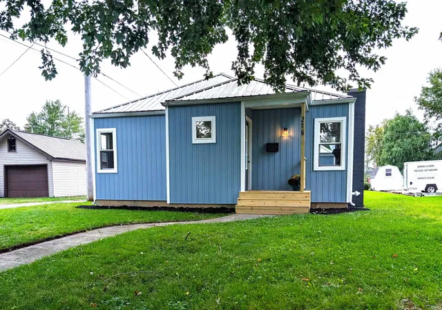 Photo 1 of Manufactured home for sale at 216 N 9th Street, Decatur, IN 46733 | MLS# 202639336 | Listing updated on 2026-10-29