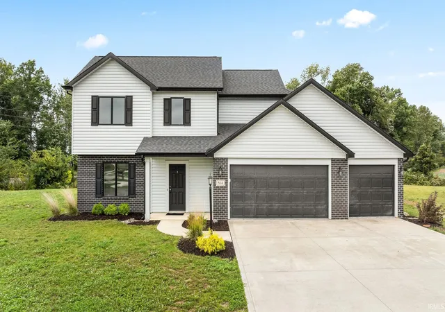 Photo 1 of Sale Pending at 814 Lagonda Trl, Fort Wayne, IN 46818 | MLS# 202639442 | Listing updated on 2026-10-29