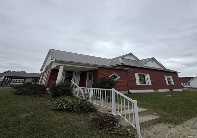 Photo 3 of Manufactured home for sale at 909 Ne A St, Linton, IN 47441 | MLS# 202639466 | Listing updated on 2026-09-24