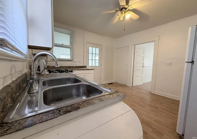 Photo 2 of Single family home for sale at 925 Cottage Ave, Fort Wayne, IN 46807 | MLS# 202639483 | Listing updated on 2026-09-24