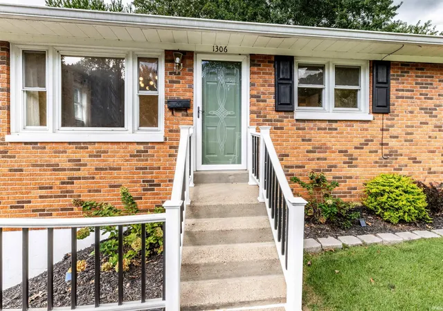 Photo 30 of Manufactured home for sale at 1306 Terrace Ave, Evansville, IN 47720 | MLS# 202639493 | Listing updated on 2026-10-08
