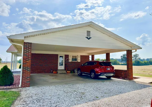Photo 2 of Manufactured home for sale at 2643 South 850 E Rd, Oakland City, IN 47660 | MLS# 202639498 | Listing updated on 2026-09-24