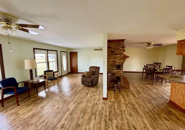 Photo 3 of Manufactured home for sale at 2643 South 850 E Rd, Oakland City, IN 47660 | MLS# 202639498 | Listing updated on 2026-09-24