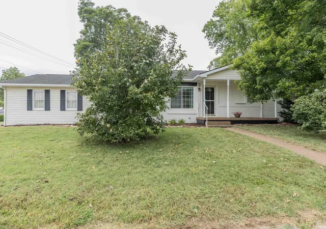 Photo 2 of Manufactured home for sale at 923 Forest Glen Dr, Evansville, IN 47712 | MLS# 202639532 | Listing updated on 2026-10-05