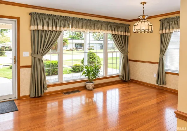 Photo 2 of Manufactured home for sale at 679 E Indiana Ave, Spencer, IN 47460 | MLS# 202639549 | Listing updated on 2026-10-25