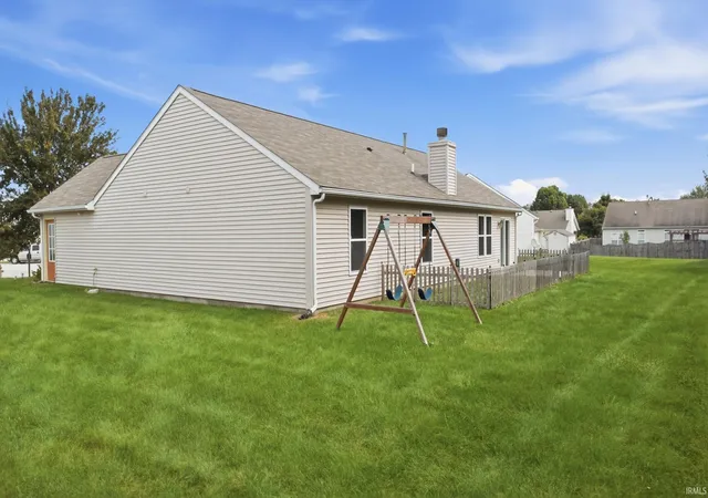 Photo 3 of Manufactured home for sale at 5000 Saddle Dr, Lafayette, IN 47905 | MLS# 202639580 | Listing updated on 2026-09-24