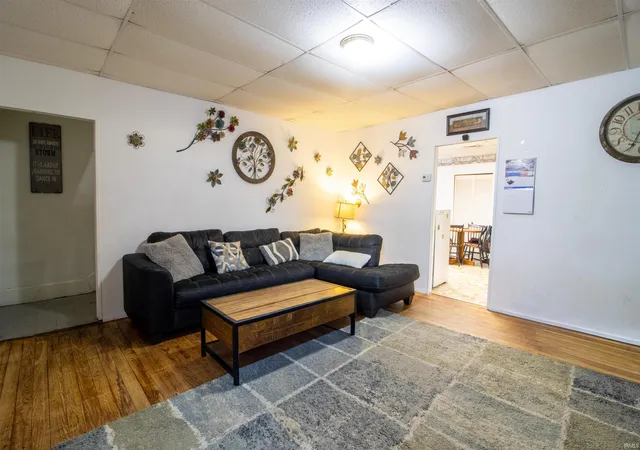 Photo 3 of Single family home for sale at 24 E Tennessee St, Evansville, IN 47711 | MLS# 202639606 | Listing updated on 2026-09-24