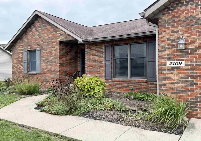 Photo 1 of Sale Pending at 2109 N Waterbury Dr, Muncie, IN 47304 | MLS# 202639621 | Listing updated on 2026-10-22