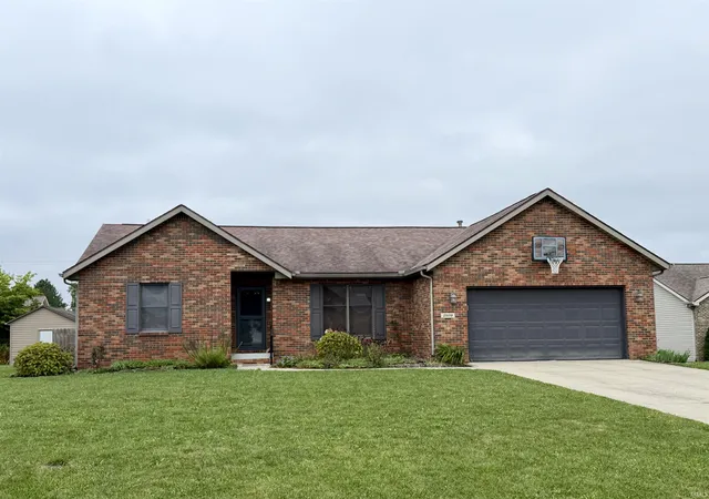 Photo 2 of Sale Pending at 2109 N Waterbury Dr, Muncie, IN 47304 | MLS# 202639621 | Listing updated on 2026-10-22