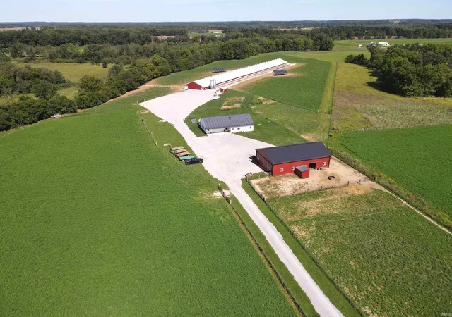 Manufactured home for sale at 10570 W 100 South, Lagrange, IN 46761 | MLS# 202639628