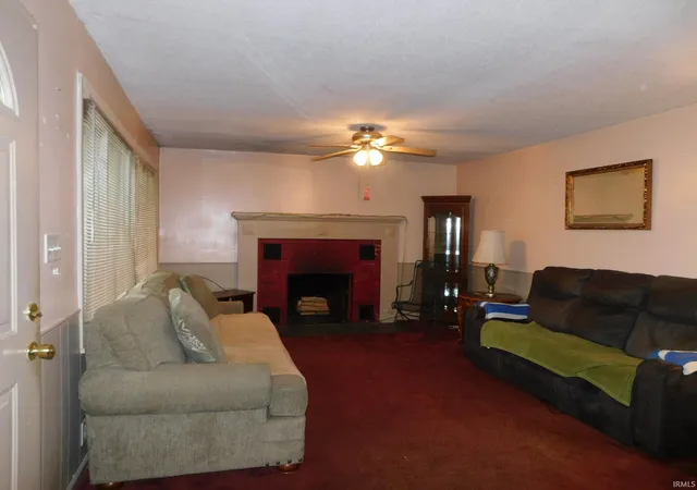 Photo 3 of Manufactured home for sale at 1905 N Wheeling Ave, Muncie, IN 47303 | MLS# 202639697 | Listing updated on 2026-10-14