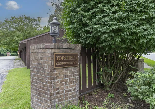 Photo 3 of Condo for sale at 205 Topsfield Rd, South Bend, IN 46614 | MLS# 202639699 | Listing updated on 2026-10-16