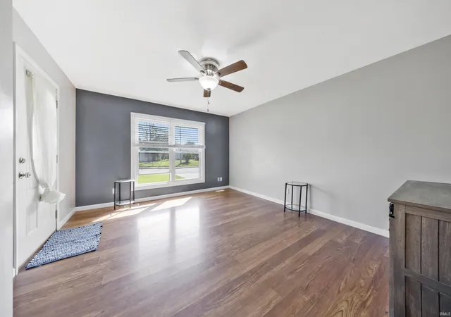 Photo 2 of Sale Pending at 2202 E Iowa St, Evansville, IN 47711 | MLS# 202639766 | Listing updated on 2026-10-18