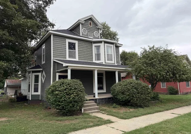 Manufactured home for sale at 320 W Main St, Worthington, IN 47471 | MLS# 202639777