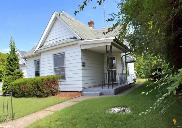 Photo 2 of Manufactured home for sale at 710 Laporte Ave, South Bend, IN 46628 | MLS# 202639793 | Listing updated on 2026-10-16