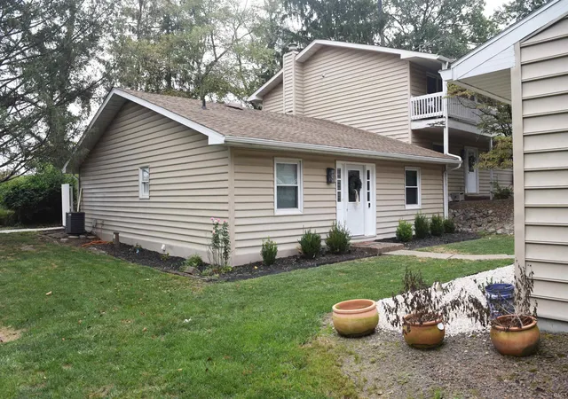 Photo 2 of Condo for sale at 11629 Village Dr, Evansville, IN 47725 | MLS# 202639798 | Listing updated on 2026-09-30