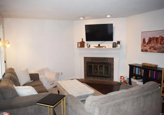 Photo 3 of Condo for sale at 11629 Village Dr, Evansville, IN 47725 | MLS# 202639798 | Listing updated on 2026-09-30