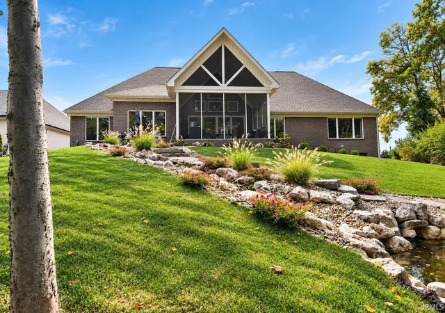 Photo 3 of Manufactured home for sale at 19334 Saffron Hl Ct, Evansville, IN 47725 | MLS# 202639816 | Listing updated on 2026-09-29