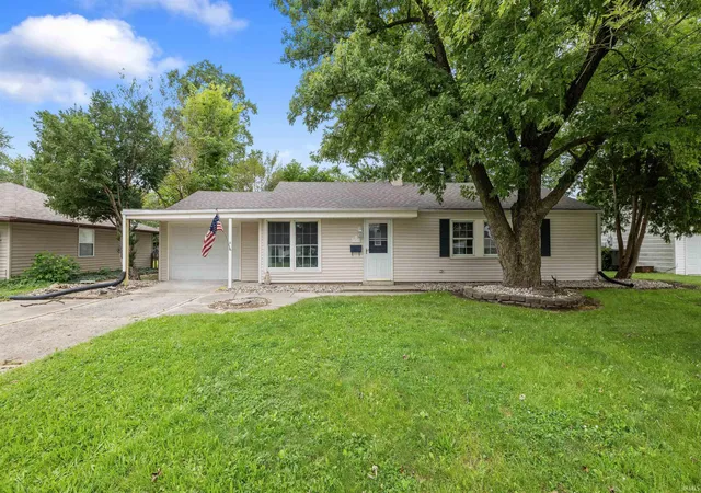 Manufactured home for sale at 3930 Wenonah Ln, Fort Wayne, IN 46809 | MLS# 202639840