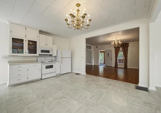 Photo 4 of Manufactured home for sale at 3965 S County Rd 350 E, Winslow, IN 47598 | MLS# 202639844 | Listing updated on 2026-10-22