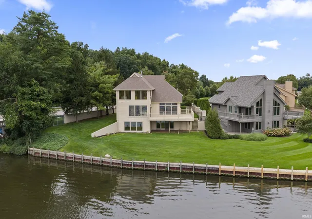 Condo for sale at 817 Bittersweet Cvs Dr, Mishawaka, IN 46544 | MLS# 202639867