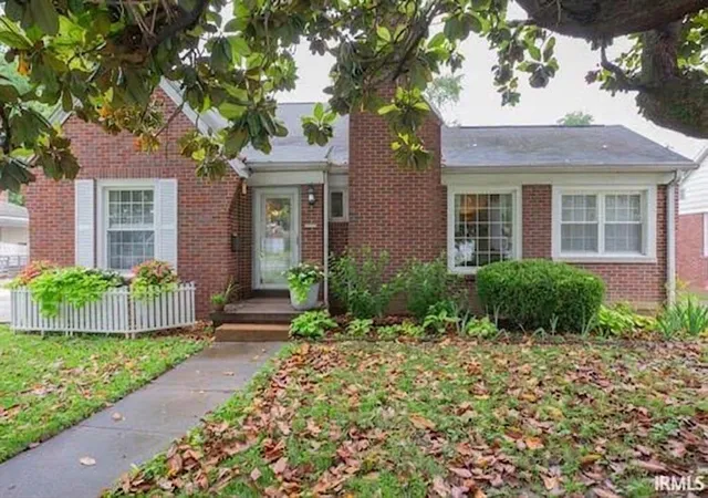 Photo 1 of Single family home for sale at 3104 Lincoln Ave, Evansville, IN 47714 | MLS# 202639924 | Listing updated on 2026-10-17