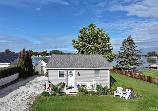 Photo 2 of Manufactured home for sale at 11086 W Silver Maple Dr, Kewanna, IN 46939 | MLS# 202639927 | Listing updated on 2026-10-09