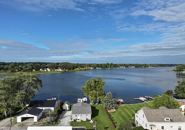 Photo 3 of Manufactured home for sale at 11086 W Silver Maple Dr, Kewanna, IN 46939 | MLS# 202639927 | Listing updated on 2026-10-09