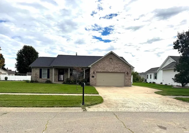 Photo 1 of Manufactured home for sale at 917 Arthur St, Rochester, IN 46975 | MLS# 202639937 | Listing updated on 2026-10-02