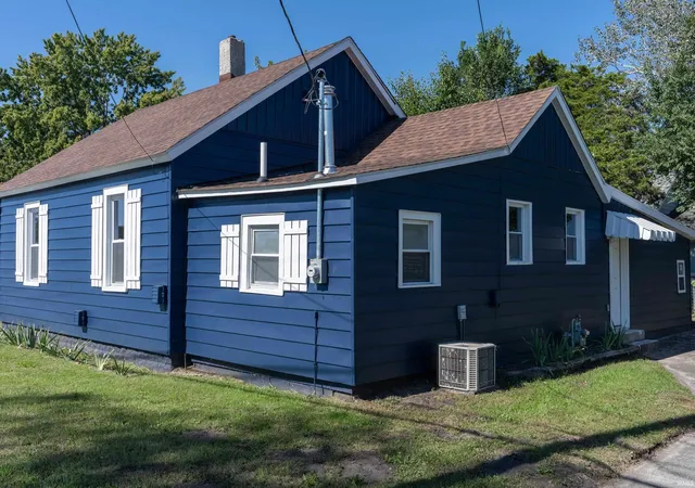 Photo 3 of Manufactured home for sale at 401 Keller Ave, North Judson, IN 46366 | MLS# 202639979 | Listing updated on 2026-09-30