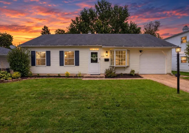 Photo 1 of Sale Pending at 4122 Manor Dr, South Bend, IN 46614 | MLS# 202639981 | Listing updated on 2026-10-14