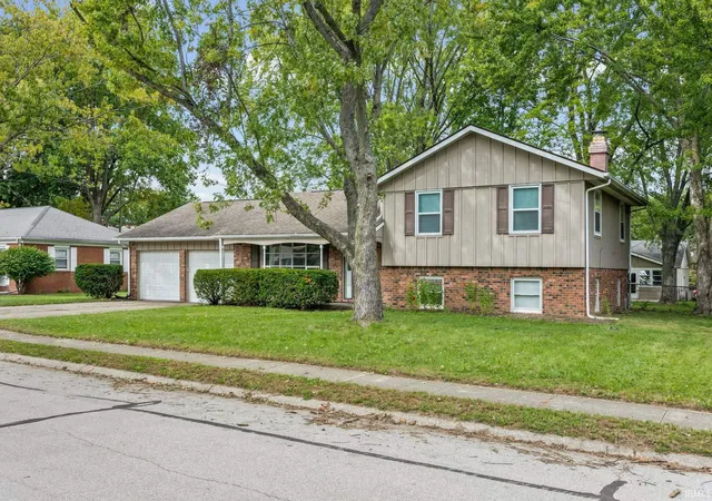 Photo 1 of Manufactured home for sale at 856 Barlow St, West Lafayette, IN 47906 | MLS# 202639990 | Listing updated on 2026-10-17