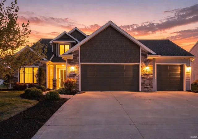 Photo 1 of Manufactured home for sale at 9682 Banbury Trl, Fort Wayne, IN 46818 | MLS# 202639993 | Listing updated on 2026-10-29
