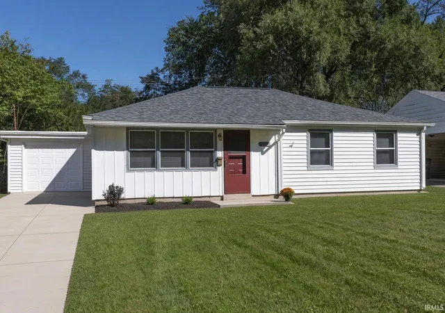 Photo 1 of Sale Pending at 3127 Mckinley, South Bend, IN 46615 | MLS# 202640000 | Listing updated on 2026-09-29