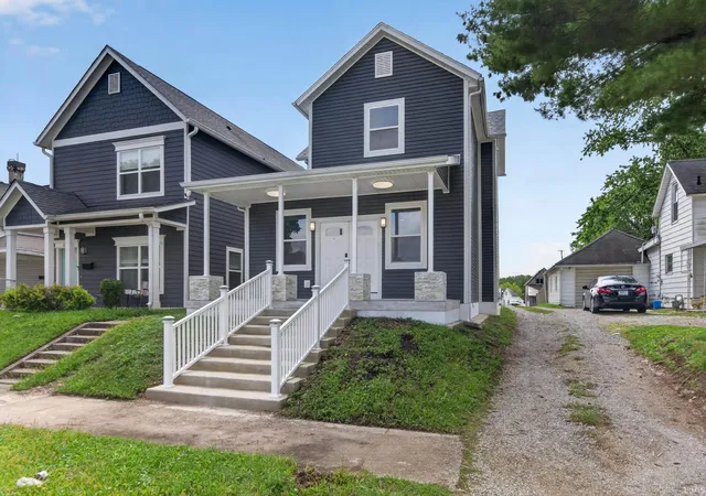 Photo 3 of Manufactured home for sale at 1217 Smead St, Logansport, IN 46947 | MLS# 202640010 | Listing updated on 2026-10-16