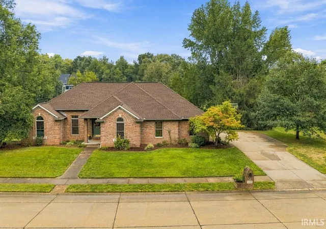 Photo 1 of Sale Pending at 5588 Inverness Dr, Newburgh, IN 47630 | MLS# 202640062 | Listing updated on 2026-10-02