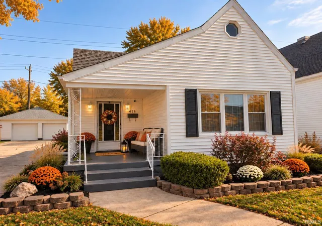 Photo 3 of Sale Pending at 426 Kosciuszko St, South Bend, IN 46619 | MLS# 202640074 | Listing updated on 2026-10-11