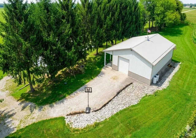 Photo 4 of Manufactured home for sale at 13465 N 900 East Rd, Odon, IN 47562 | MLS# 202640089 | Listing updated on 2026-10-18