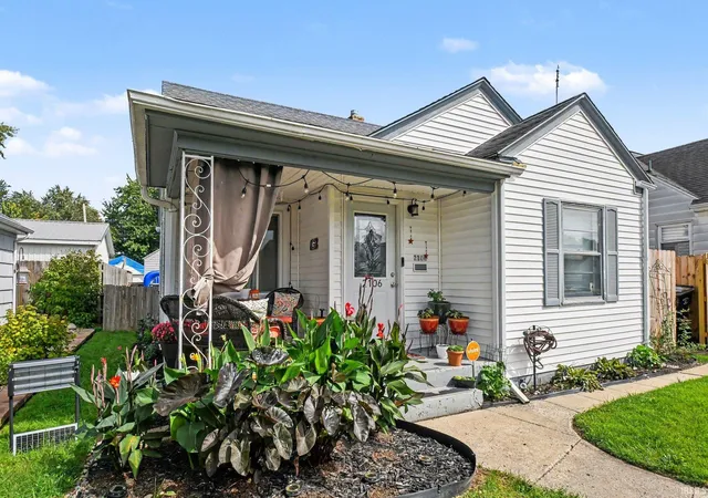 Photo 1 of Manufactured home for sale at 2106 Berkley Pl, South Bend, IN 46616 | MLS# 202640093 | Listing updated on 2026-10-22