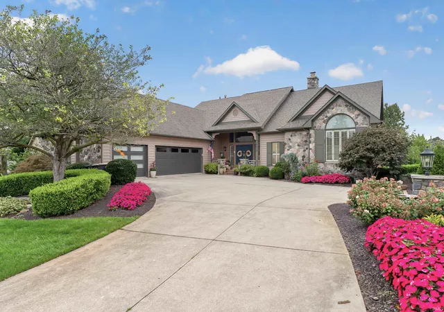 Condo for sale at 10834 Birkdale Ct, Fort Wayne, IN 46814 | MLS# 202640102
