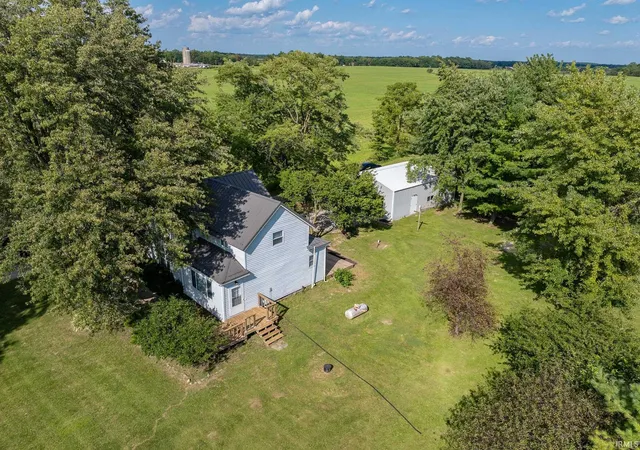 Photo 4 of Sale Pending at 12615 N State Rd 19, Roann, IN 46974 | MLS# 202640112 | Listing updated on 2026-10-12
