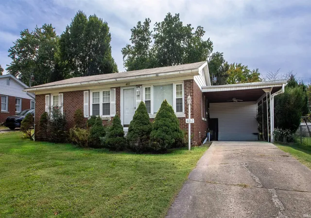 Photo 2 of Manufactured home for sale at 4012 W Maryland St, Evansville, IN 47720 | MLS# 202640116 | Listing updated on 2026-09-28